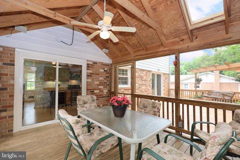 6805 Houndmaster Rd, Springfield, VA 22152 photo 42