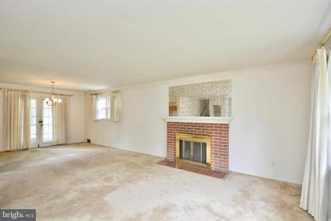 7419 Jervis St, Springfield, VA 22151 photo 9