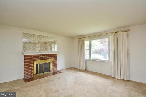 7419 Jervis St, Springfield, VA 22151 photo 5