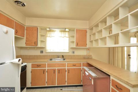7419 Jervis St, Springfield, VA 22151 photo 14