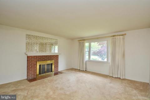 7419 Jervis St, Springfield, VA 22151 photo 8