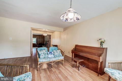 6027 Frontier Dr, Springfield, VA 22150 photo 8