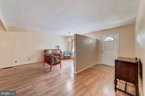 6027 Frontier Dr, Springfield, VA 22150 photo 5