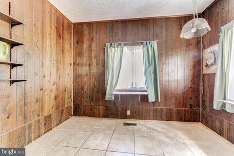 6027 Frontier Dr, Springfield, VA 22150 photo 20