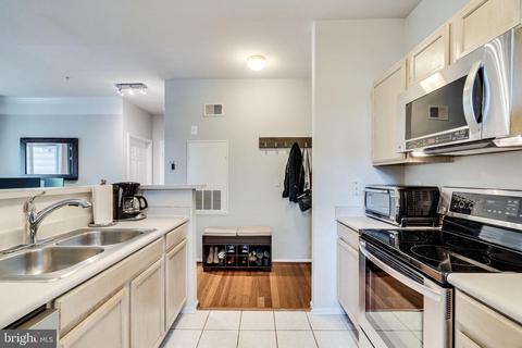 1600 Spring Gate Dr #2205, Mclean, VA 22102 photo 9