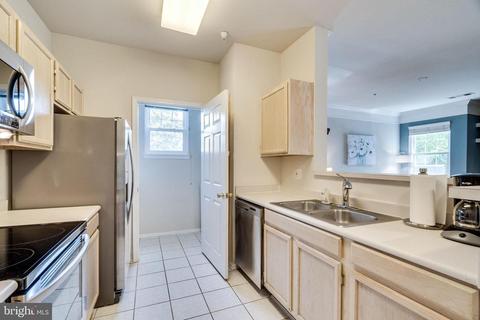 1600 Spring Gate Dr #2205, Mclean, VA 22102 photo 6