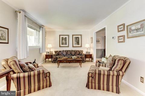 8608 Cromwell Dr, Springfield, VA 22151 photo 17