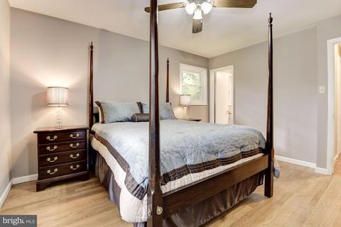 7402 Estaban Pl, Springfield, VA 22151 photo 16