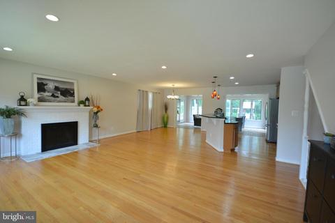 5309 Queensberry Ave, Springfield, VA 22151 photo 9