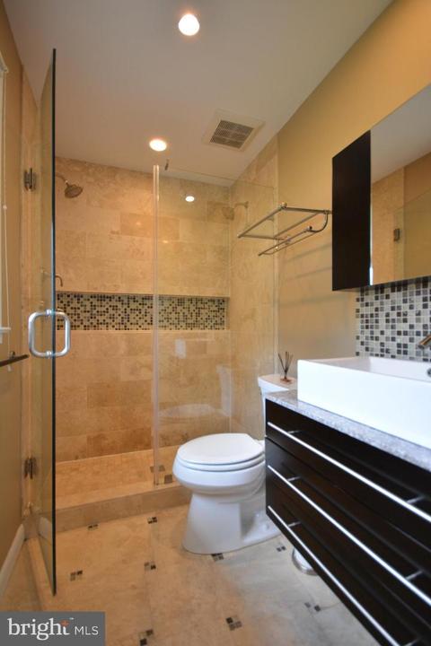 5309 Queensberry Ave, Springfield, VA 22151 photo 25