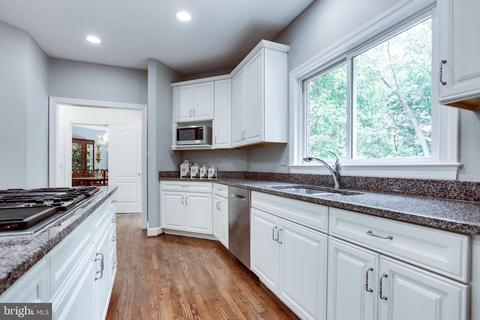 7790 Solitude Ct, Mclean, VA 22102 photo 23