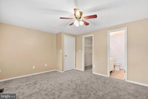 9527 Ashbridge Ct, Burke, VA 22015 photo 17