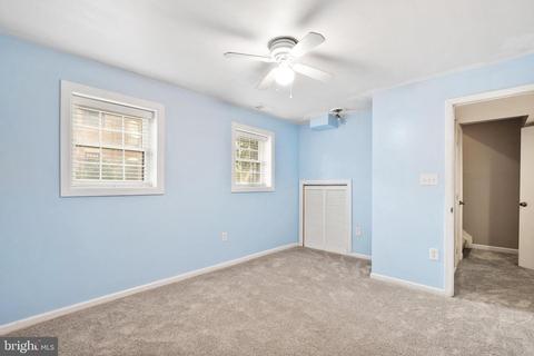 9527 Ashbridge Ct, Burke, VA 22015 photo 32