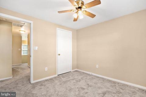9527 Ashbridge Ct, Burke, VA 22015 photo 27