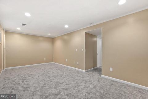 9527 Ashbridge Ct, Burke, VA 22015 photo 29
