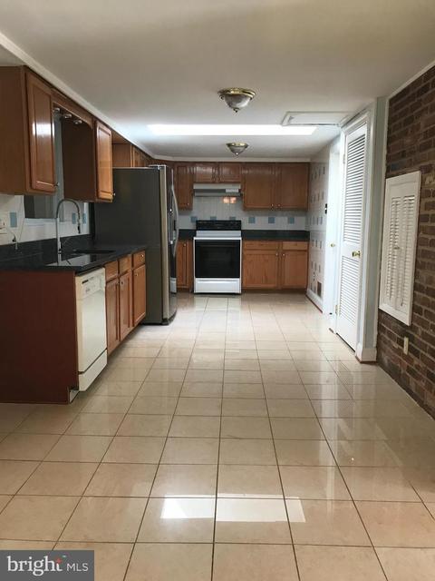 7443 Long Pine Dr, Springfield, VA 22151 photo 6