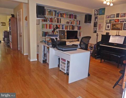 7108 Tanworth Dr, Springfield, VA 22152 photo 6