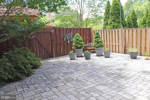 7108 Tanworth Dr, Springfield, VA 22152 photo 8