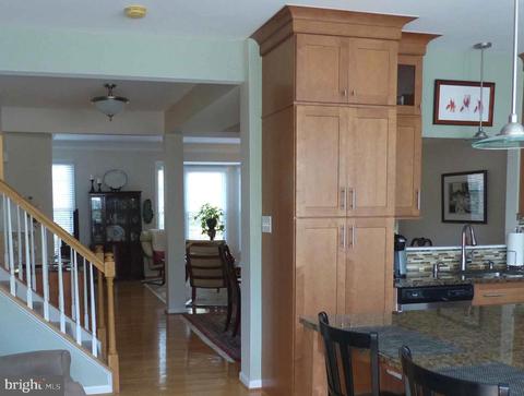 7108 Tanworth Dr, Springfield, VA 22152 photo 32