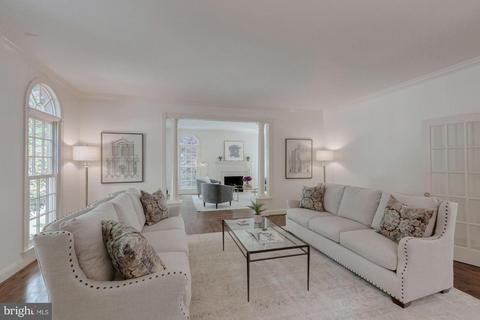1125 Brook Valley Ln, Mclean, VA 22102 photo 4