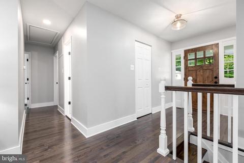 5611 Ravenel Ln, Springfield, VA 22151 photo 12