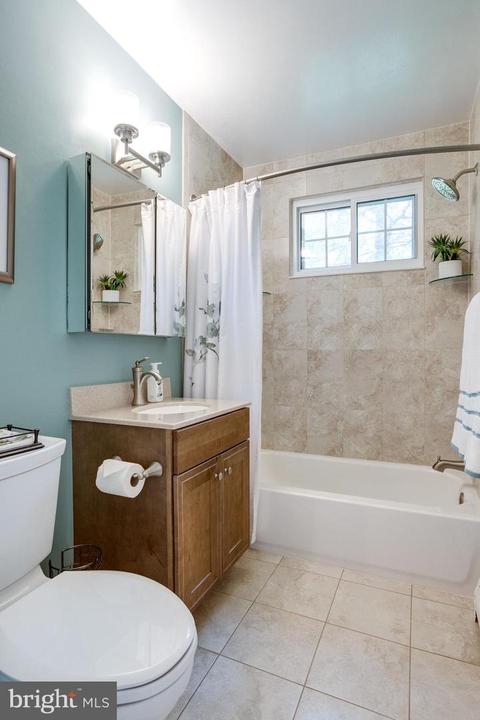 8810 Cromwell Dr, Springfield, VA 22151 photo 24