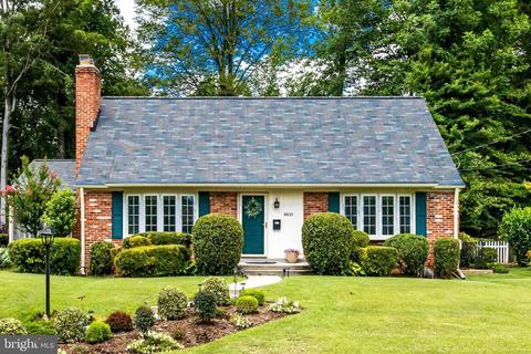 8810 Cromwell Dr, Springfield, VA 22151 photo 4