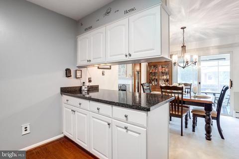 8810 Cromwell Dr, Springfield, VA 22151 photo 16