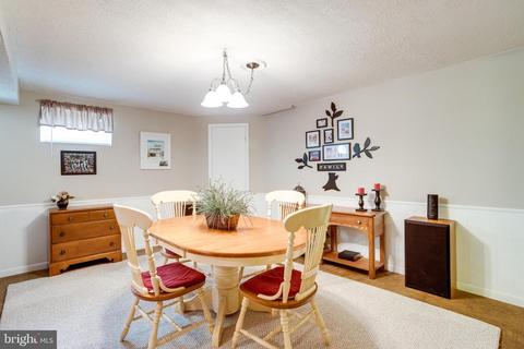 8810 Cromwell Dr, Springfield, VA 22151 photo 40