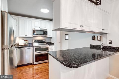 8810 Cromwell Dr, Springfield, VA 22151 photo 13
