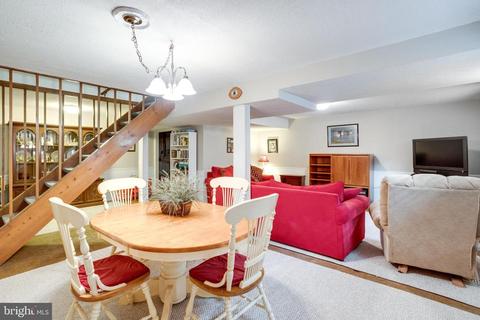 8810 Cromwell Dr, Springfield, VA 22151 photo 38