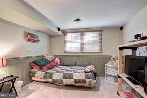7328 Charlotte St, Springfield, VA 22150 photo 21