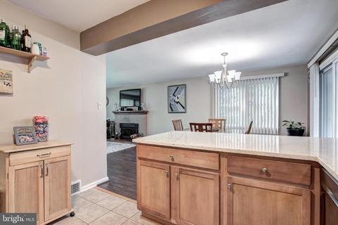 7328 Charlotte St, Springfield, VA 22150 photo 16