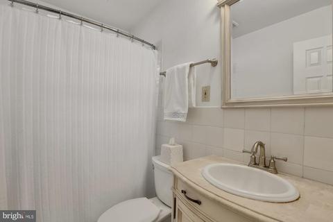 6802 Dillon Ave, Mclean, VA 22101 photo 16