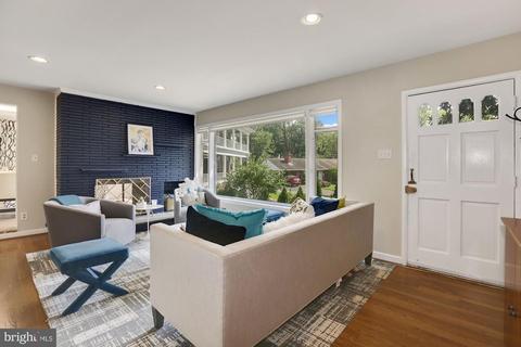 6802 Dillon Ave, Mclean, VA 22101 photo 2