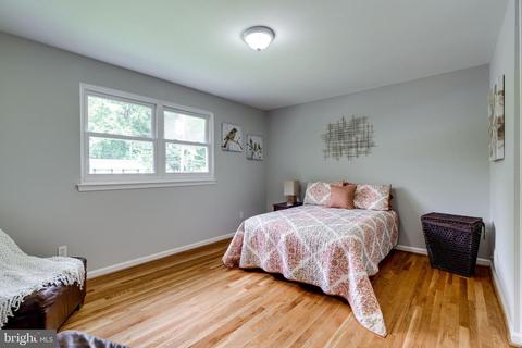 8430 Thames St, Springfield, VA 22151 photo 19