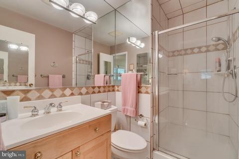 5511 Ravenel Ln, Springfield, VA 22151 photo 13