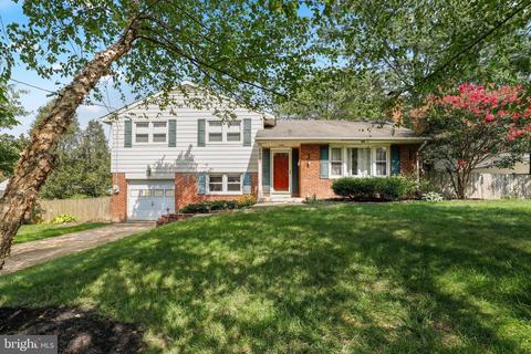 5207 Montgomery St, Springfield, VA 22151 photo 1