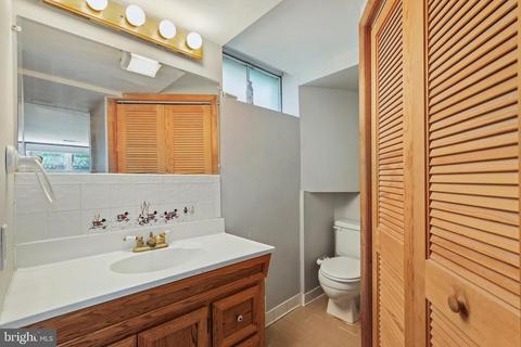 5207 Montgomery St, Springfield, VA 22151 photo 17