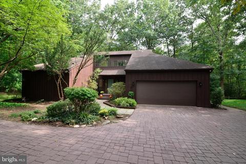 11137 Glade Dr, Reston, VA 20191 photo 1