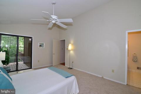 11137 Glade Dr, Reston, VA 20191 photo 31