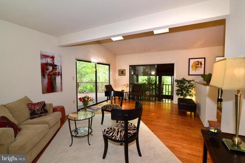 11137 Glade Dr, Reston, VA 20191 photo 10