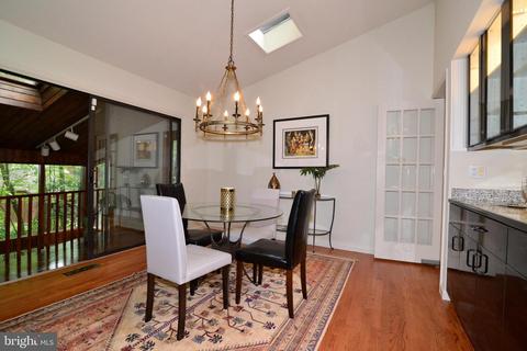 11137 Glade Dr, Reston, VA 20191 photo 12