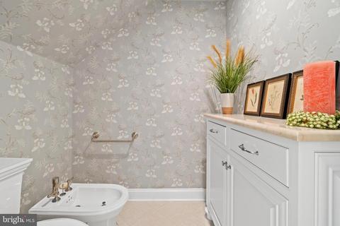 909 Whann Ave, Mclean, VA 22101 photo 33