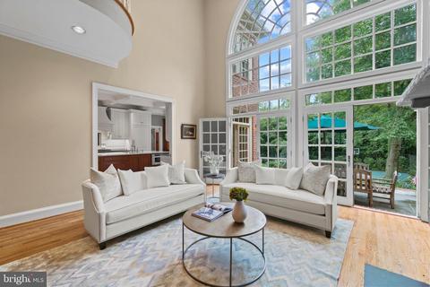 909 Whann Ave, Mclean, VA 22101 photo 9