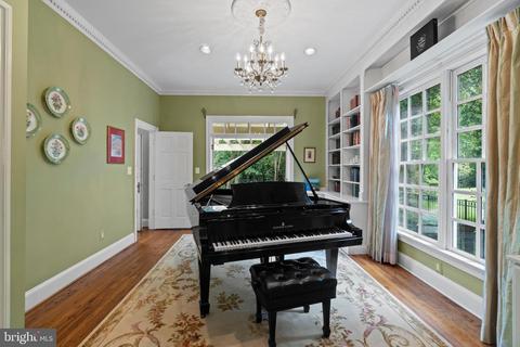 909 Whann Ave, Mclean, VA 22101 photo 6