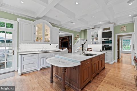 909 Whann Ave, Mclean, VA 22101 photo 13