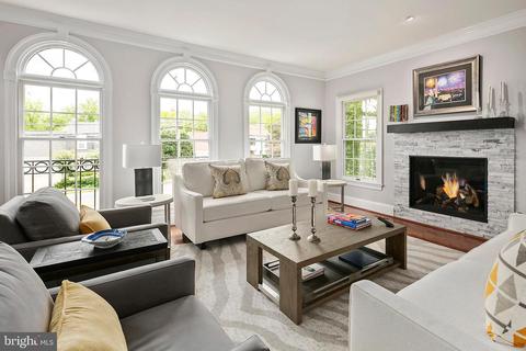 1626 Great Falls St, Mclean, VA 22101 photo 5