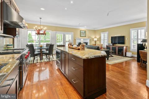 1626 Great Falls St, Mclean, VA 22101 photo 12