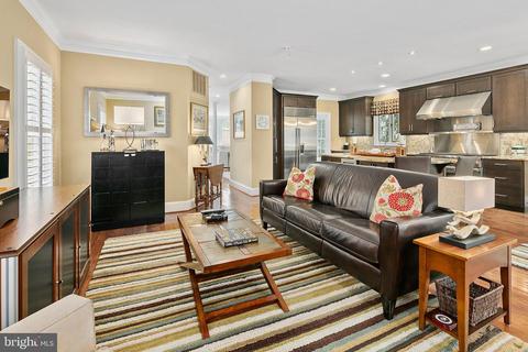 1626 Great Falls St, Mclean, VA 22101 photo 17